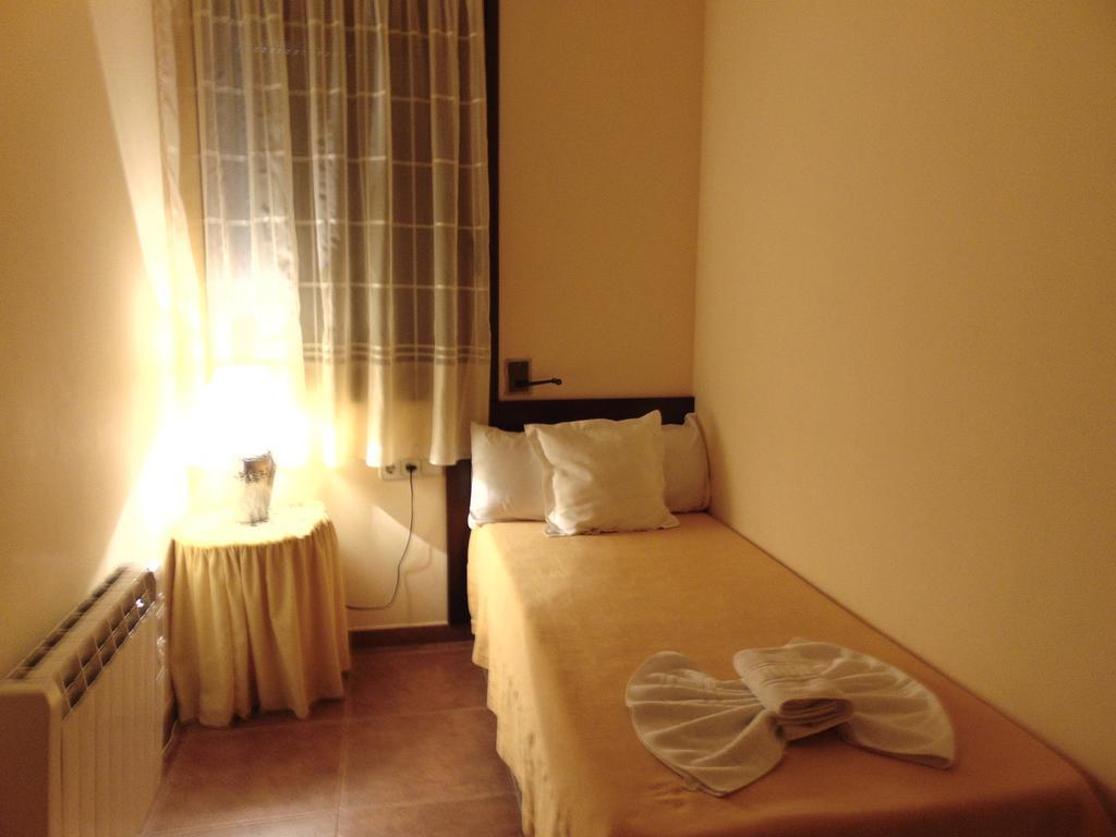 Apartment Apartaments Piteus Casa Dionis Sant Llorenc de Morunys