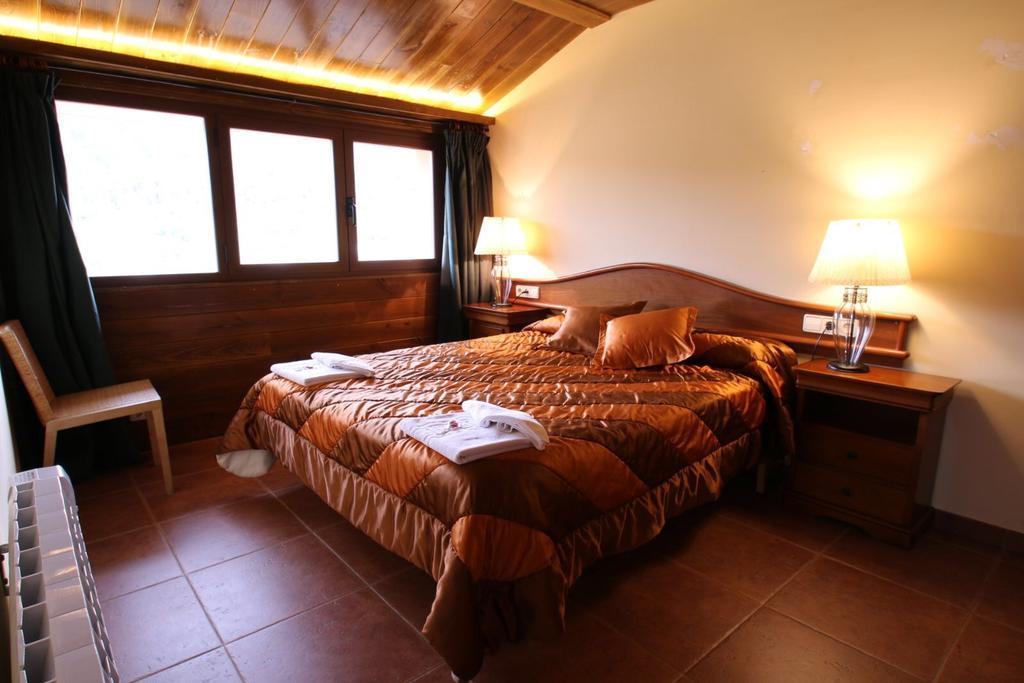 Apartment Apartaments Piteus Casa Dionis Sant Llorenc de Morunys
