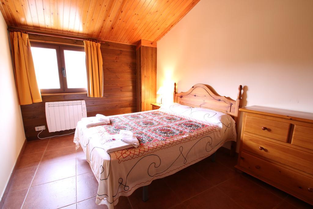 Apartaments Piteus Casa Dionis Apartment *