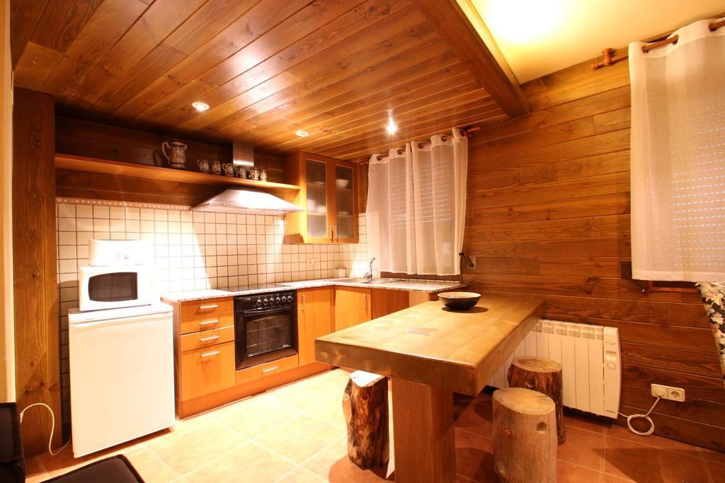 Apartment Apartaments Piteus Casa Dionis Sant Llorenc de Morunys