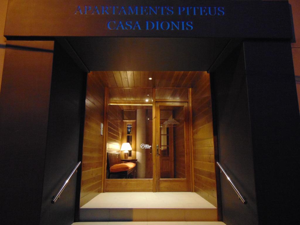 Apartaments Piteus Casa Dionis Apartment *